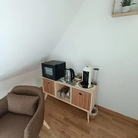 住宿加早餐酒店 Escapade Belinoise *