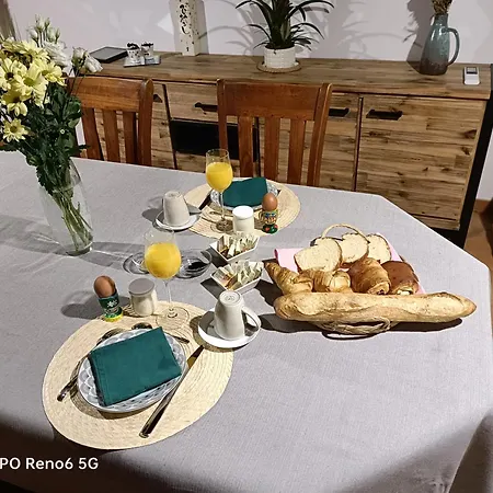 Bed & Breakfast Escapade Belinoise *